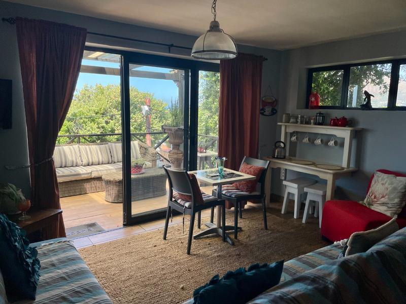 To Let 1 Bedroom Property for Rent in Cairnside Western Cape